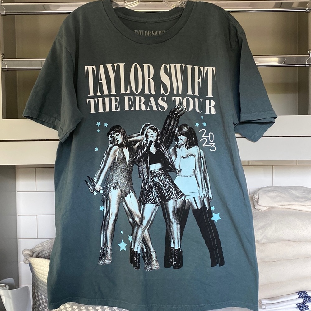 Taylor Swift The Eras Tour 1989 Album T-Shirt